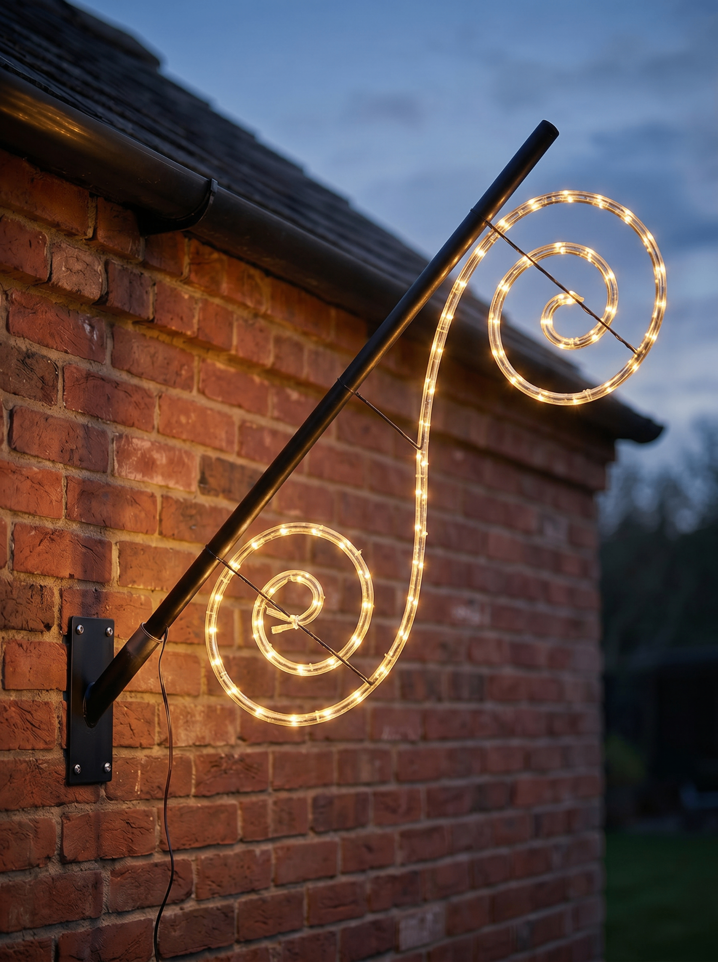 Double Twister — Twinkle Pole design